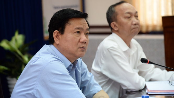 Lãnh[-]đạo[-]Trung[-]tâm[-]quản[-]lý[-]điều[-]hành[-]chống[-]ngập[-]nước[-]TP.HCM:[-]"Công[-]việc[-]không[-]làm,[-]ngồi[-]bình[-]xét[-]thi[-]đua"